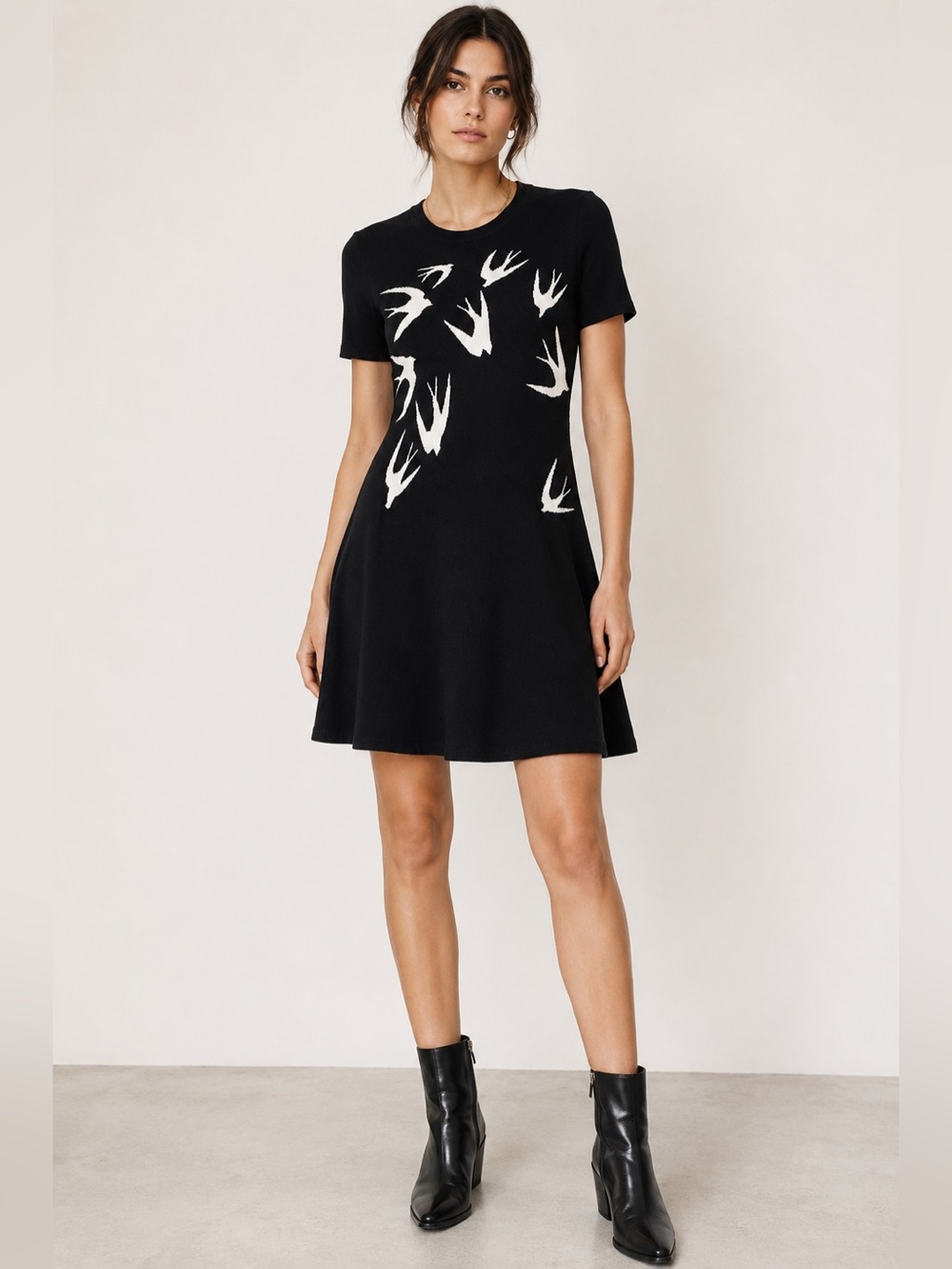 Alexander McQueen Black Wool Swallow Bird Knit Dress Short Sleeve Fit & Flare